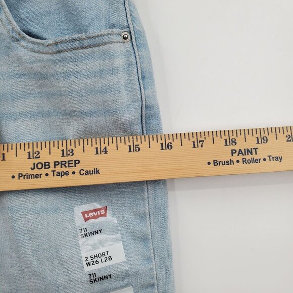 Levi's 711 Skinny Jeans Denim Pants Women Size 26 NWT Light Blue Wash Raw Hem - Picture 13 of 14